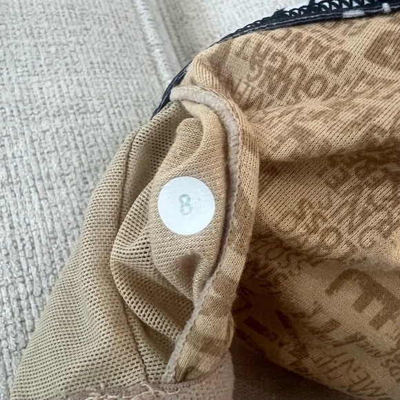 Old School Lululemon Size 8 Power Y Tank - Picture 2 of 4